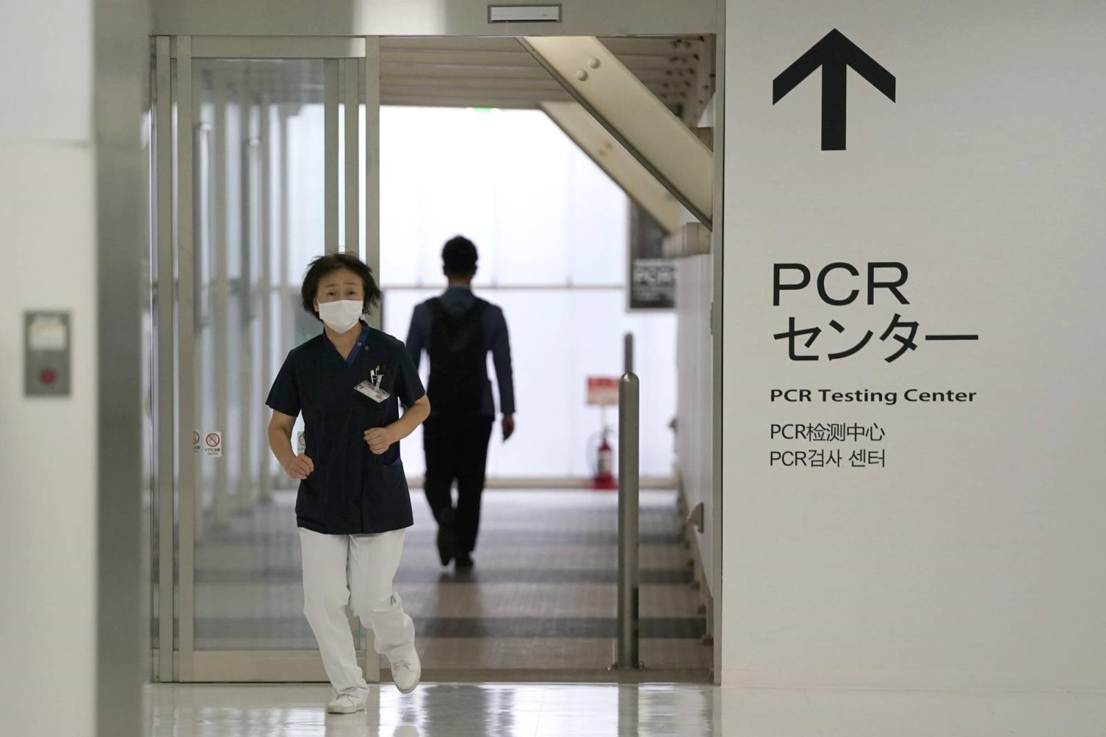 An entrance to a coro<em></em>navirus testing center at Narita Internatio<em></em>nal Airport in Chiba Prefecture. All non-Japanese returning from areas covered by travel restrictions need to undergo specific tests for COVID-19 in accordance with Japan’s guidelines prior to their return flight. | BLOOMBERG